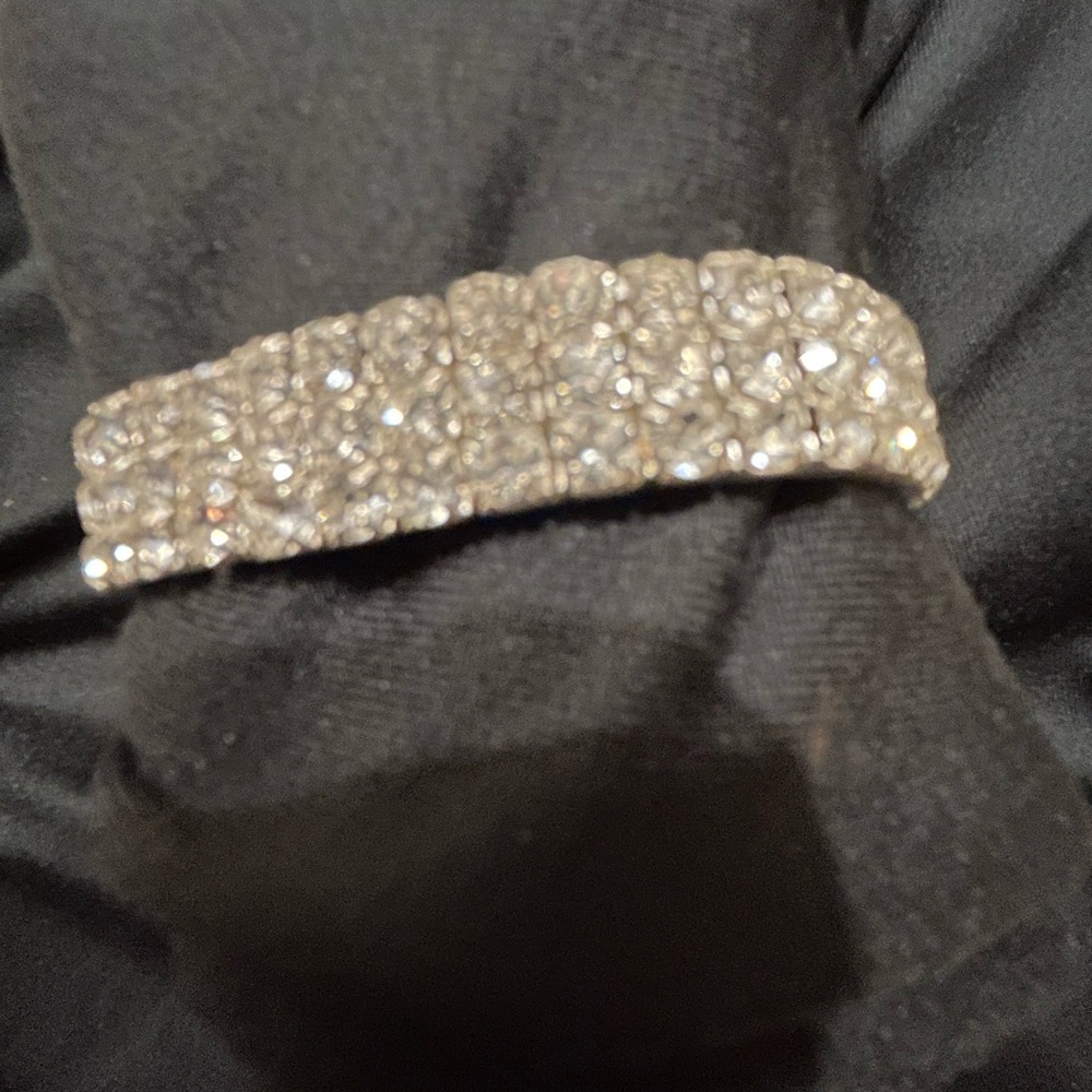 18k Gold Plated Sparkling Rhinestone Flex Bracelet
